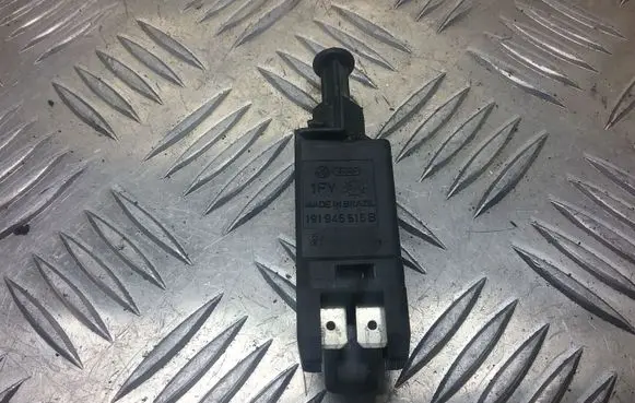 Clutch pedal sensor
