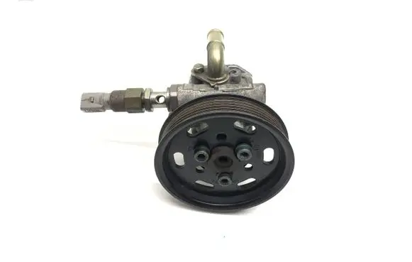 Volkswagen Golf IV Power steering pump 1J0422154B