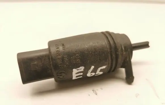 BMW 7 E65 E66 Windscreen/windshield washer pump 8377612 557610