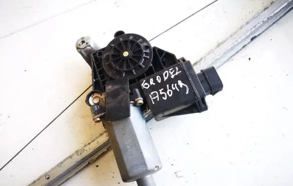 Opel Zafira A Rear door window regulator motor 119735xxx 119735-xxx