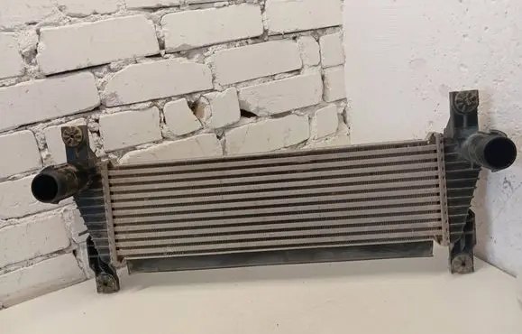 Ford Ranger Intercooler radiator AB399L440AF