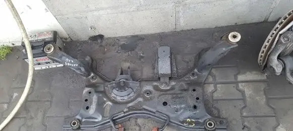 Mazda 3 II Front subframe
