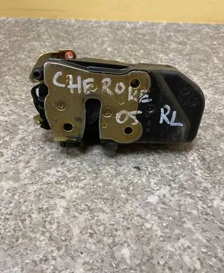 Jeep Grand Cherokee (WK) Rear door lock GL19