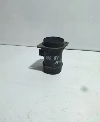 Volkswagen PASSAT B5 Mass air flow meter 71822101 074906461
