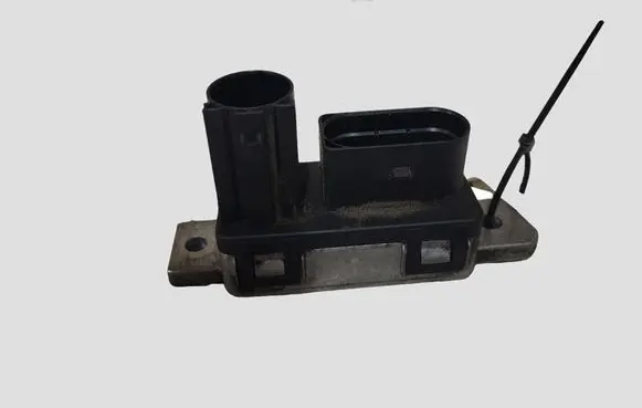 Volvo V60 Glow plug pre-heat relay 31431776 0281003145