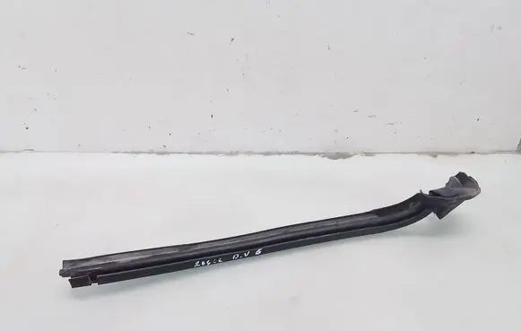 Peugeot 206 CC Rear side glass trim 9642761080