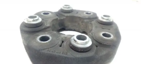 Mercedes-Benz CLS C219 Rear prop shaft donut coupling/joint 2404110115