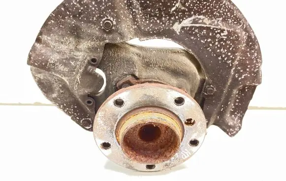 BMW 5 E60 E61 Front wheel hub 6760953