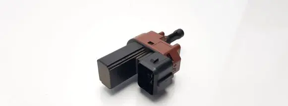 Clutch pedal sensor