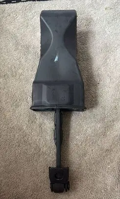 Seat Ibiza IV (6J,6P) Front door check strap stopper 6J0837249D