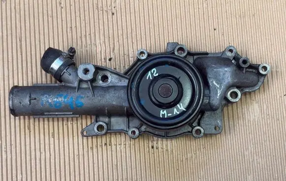 Mercedes-Benz Sprinter W906 Water pump R6462010810