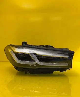 BMW 5 G30 G31 Headlight/headlamp 5A388C8-03