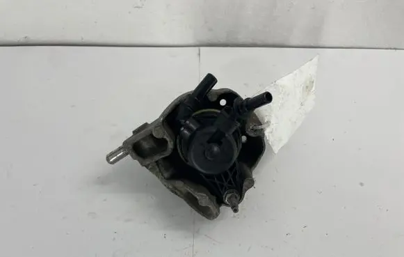 Peugeot 2008 I Fuel pump bracket 9824088780
