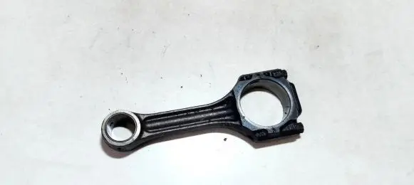 Audi A4 S4 B5 8D Connecting rod/conrod 028h