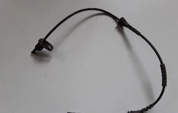 BMW X2 F39 ABS rear brake sensor 6880757
