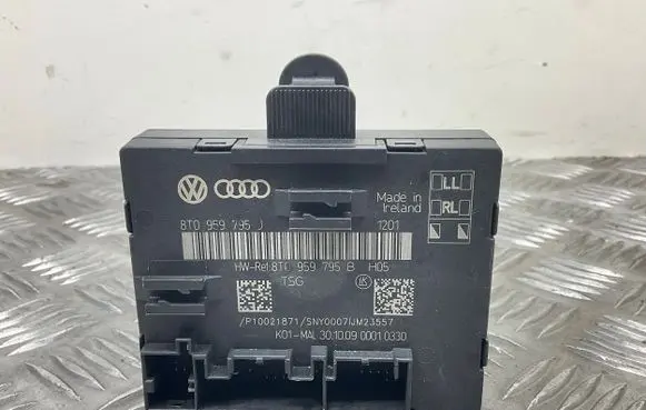 Audi A5 Sportback 8TA Door control unit/module 8T0959795J