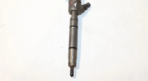 Hyundai i40 Fuel injector 338002A800 0445110411