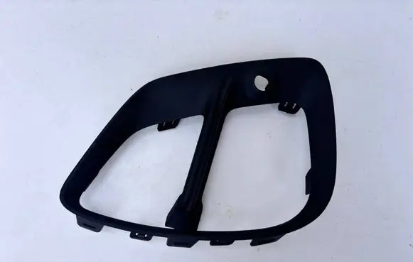 Renault Captur Front fog light trim/grill 261A31852R