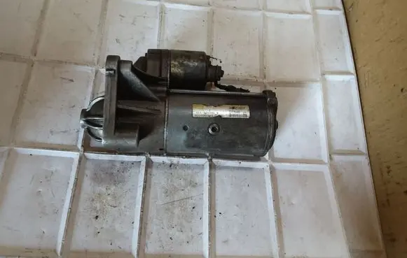 Volvo S40, V40 Starter motor 8200064465 D7R48