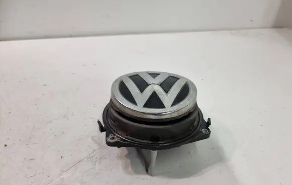 Volkswagen Golf VII Tailgate/trunk/boot exterior handle 5G9827469D
