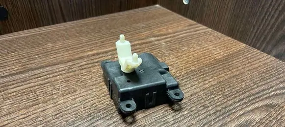 A/C air flow flap actuator/motor