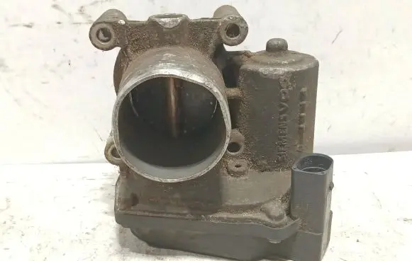 Skoda Fabia Mk2 (5J) Throttle valve 03D133062E A2C53060088 03D133062F