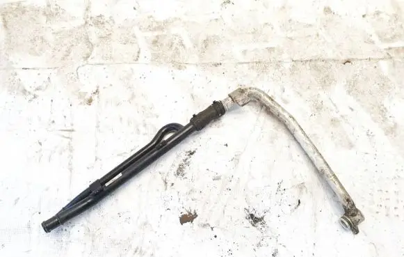 Volkswagen Touareg II Engine coolant pipe/hose 7p6121070ap
