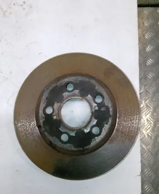 Toyota Prius (XW50) Front brake disc