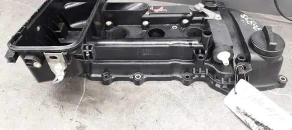 Toyota Aygo AB10 Rocker cam cover 11210-0Q010