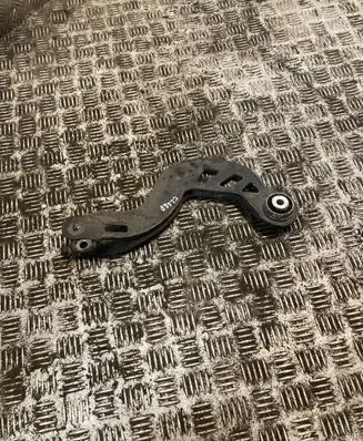 Mercedes-Benz CLA C117 X117 W117 Rear upper control arm/wishbone 2463501006 A2463501006