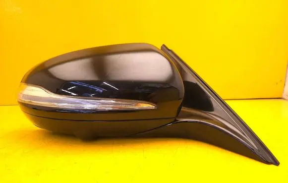 Mercedes-Benz S W222 Front door electric wing mirror 
