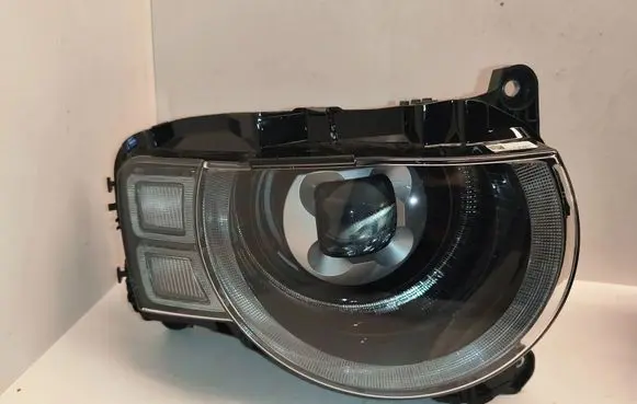 Land Rover Defender Headlight/headlamp L8B213W029FJ