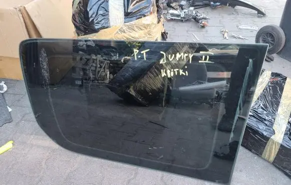 Citroen Jumpy Rear side window 