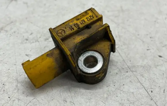 Mercedes-Benz E W212 Airbag deployment crash/impact sensor A2128210351