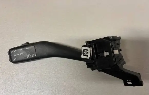 Volkswagen Touran I Indicator stalk 1K0953513A ANP80H013C