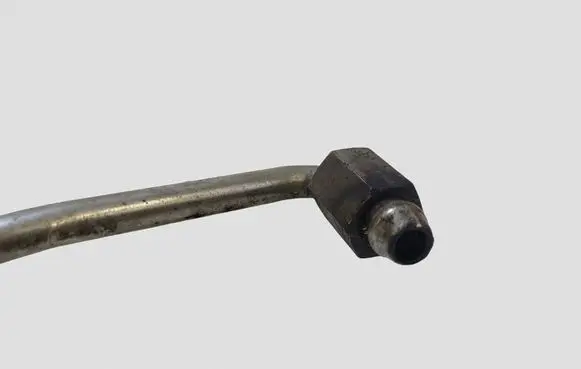 Volkswagen PASSAT B8 Turbo turbocharger oiling pipe/hose