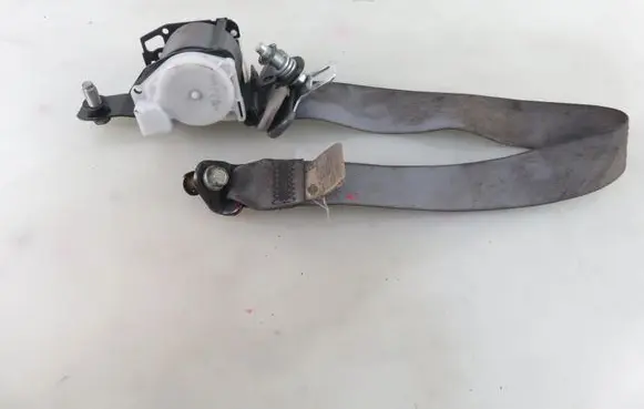 Nissan Navara D22 Rear seatbelt TKAB0EG369