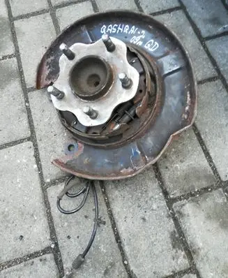 Nissan Qashqai Rear wheel hub