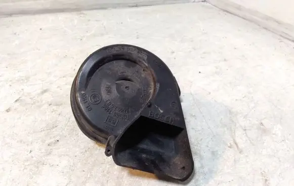 Audi A6 S6 C6 4F Horn signal 4F0951221
