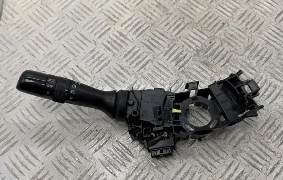 Toyota Verso Indicator stalk 05200 8414005200 17F421