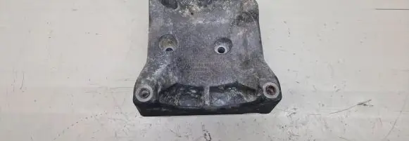 BMW 5 E60 E61 A/C compressor mount bracket 64557796395 59280110