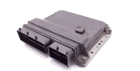 Toyota Auris 150 Engine control unit/module 8966102D71 MB1758009570