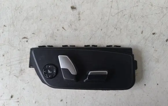 BMW 7 G11 G12 Seat adjustment handle 9384518 17339L1