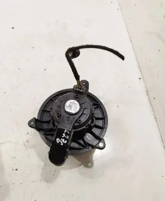 Ford Transit Courier Heater fan/blower av1119846ab