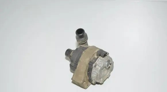 BMW i3 Electric auxiliary coolant/water pump 8600286 8679882 11518679882