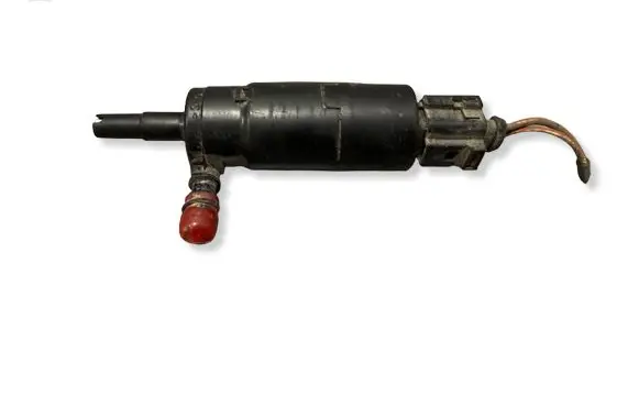Volkswagen Golf VI Headlight washer pump 3B7955681 001016