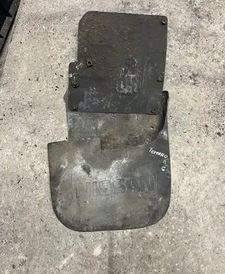 Nissan Terrano Rear mudguard 
