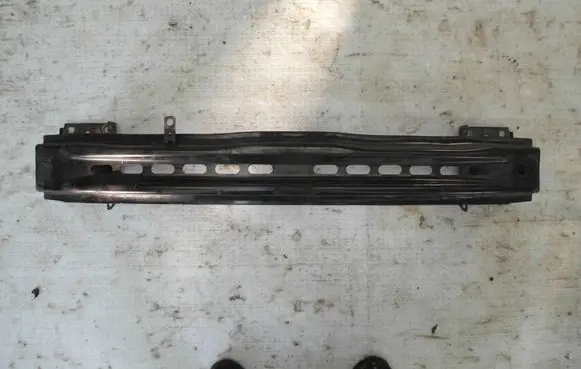 Skoda Octavia Mk3 (5E) Front bumper cross member 5E0807109A