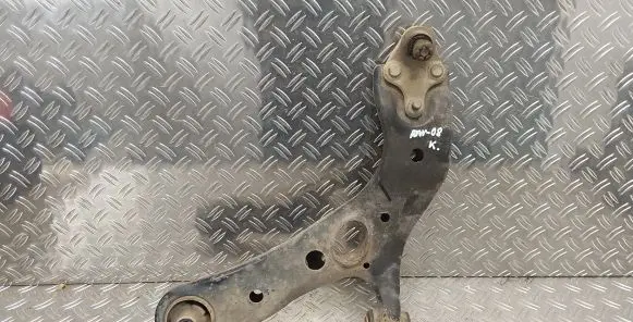 Toyota RAV 4 (XA30) Front lower control arm/wishbone