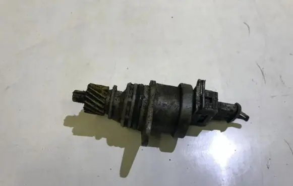 Speed sensor (speedometer sensor)